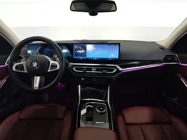 BMW 3 Series — Фото автомобиля 5