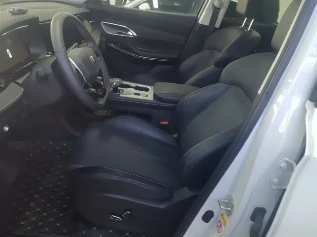 Changan X7 Plus — Фото автомобиля 14