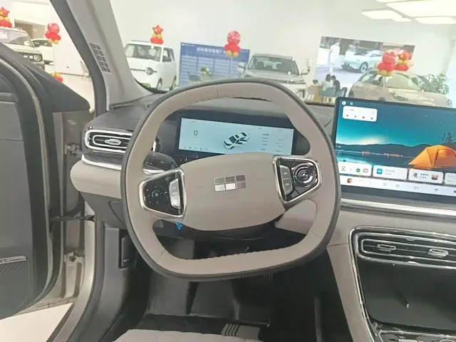 Geely Galaxy Stellar 6 — Фото автомобиля 10
