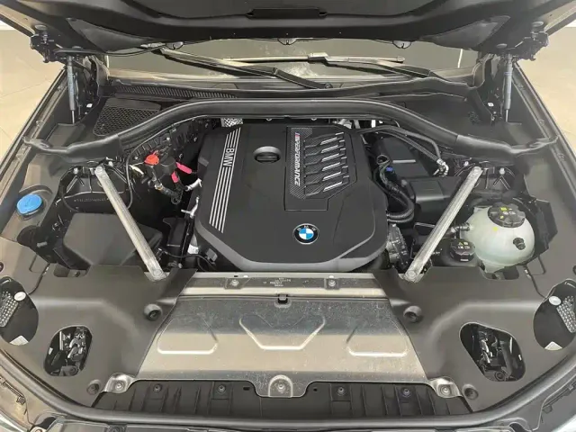 BMW X4 M40i — Фото автомобиля 17