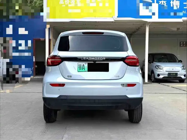 Leapmotor T03 — Фото автомобиля 8