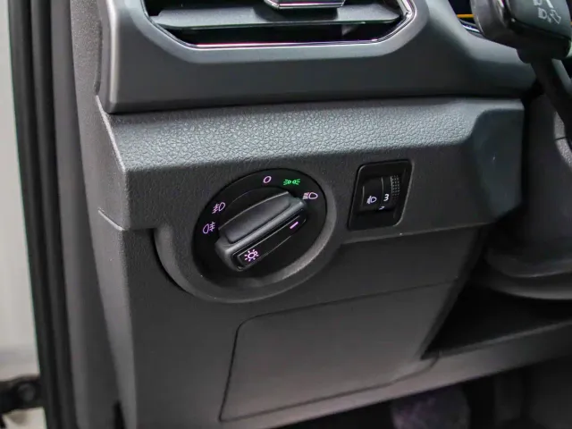 Volkswagen T-Cross — Фото автомобиля 7