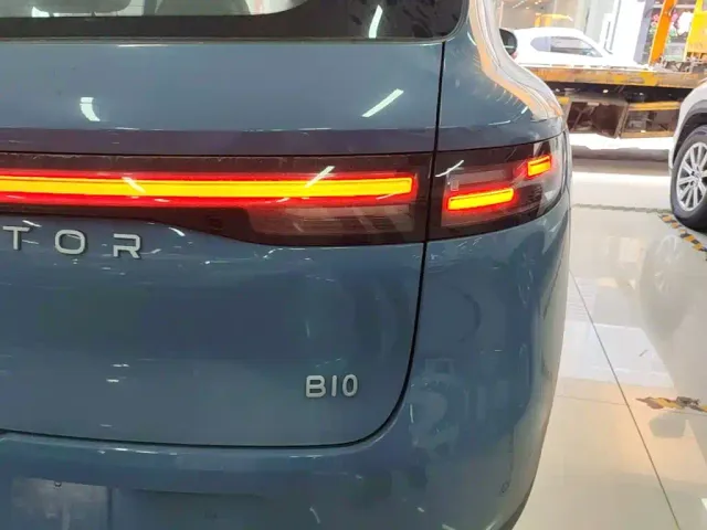 Leapmotor Leapmotor B10 2025 510 LiDAR Edition — Фото автомобиля 7