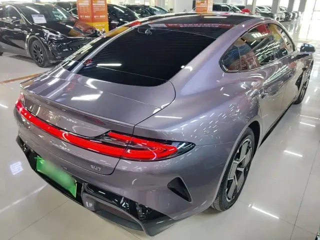 Xiaomi SU7 — Фото автомобиля 6