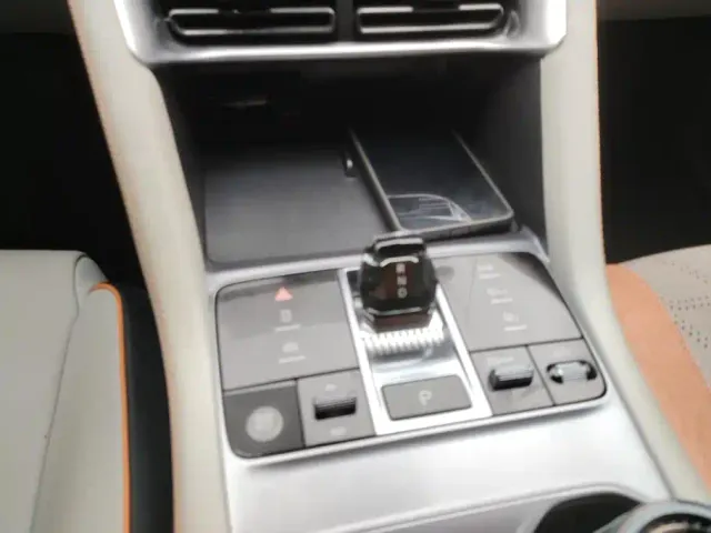 BYD Song PLUS — Фото автомобиля 16