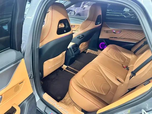 BYD Han — Фото автомобиля 21