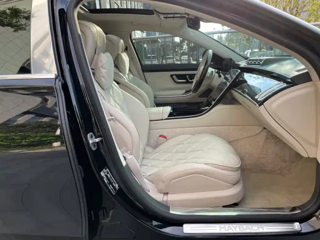 Mercedes-Benz Maybach S-Class — Фото автомобиля 20