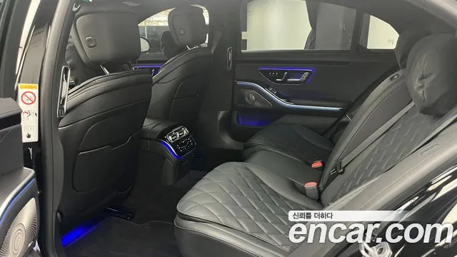 Mercedes-Benz S-Class — Фото автомобиля 9