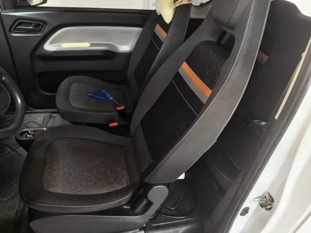 Wuling Hongguang Mini EV — Фото автомобиля 14