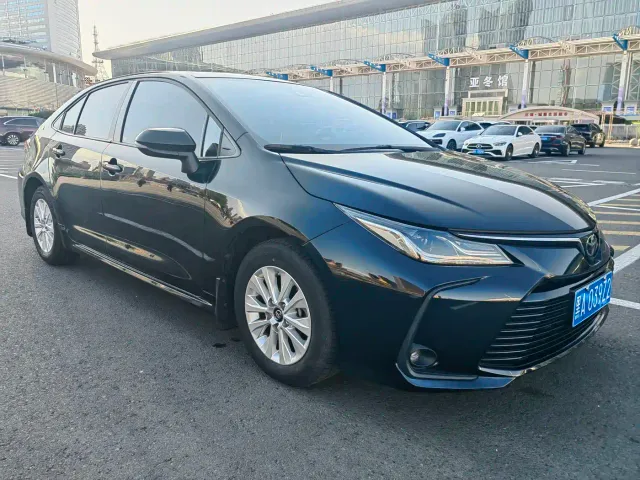 Toyota Corolla — Фото автомобиля 3