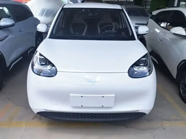 Wuling Bingo — Фото автомобиля 2