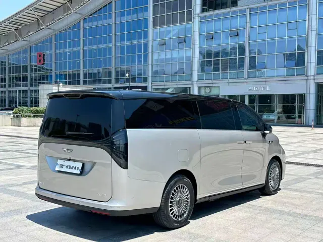Geely Galaxy V900 — Фото автомобиля 7