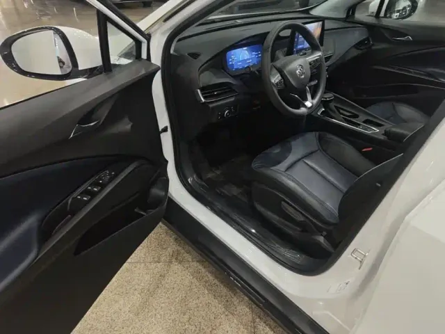 Buick Velite 6 — Фото автомобиля 19