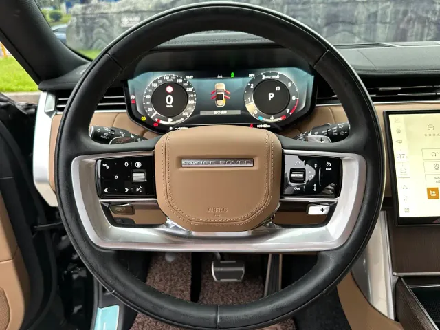 Land Rover Range Rover — Фото автомобиля 16