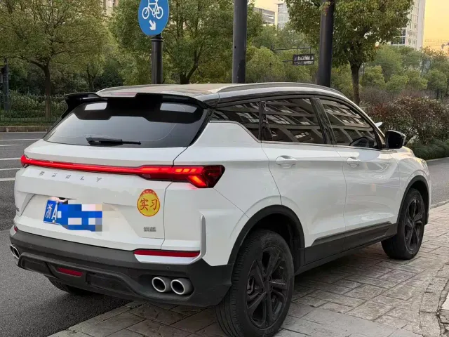 Geely Binyue — Фото автомобиля 6