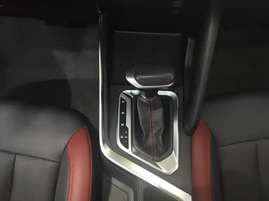 Geely Vision X3 2021 PRO 1.5L CVT Premium — Фото автомобиля 13