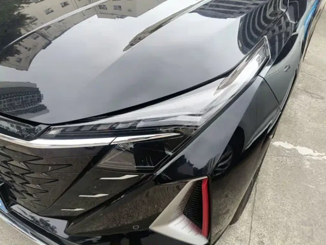 Changan Z6 — Фото автомобиля 23