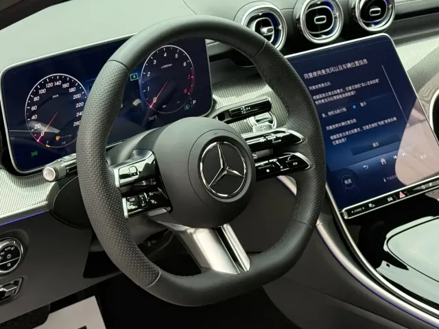 Mercedes-Benz C-Class — Фото автомобиля 15