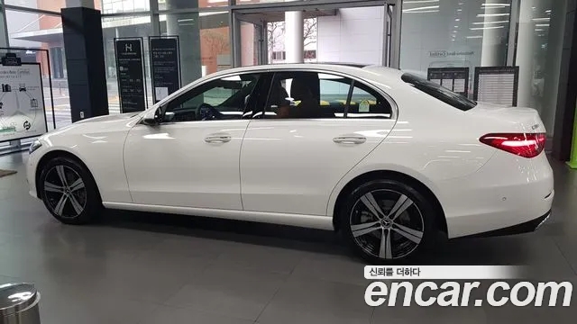 Mercedes-Benz C-Class — Фото автомобиля 8