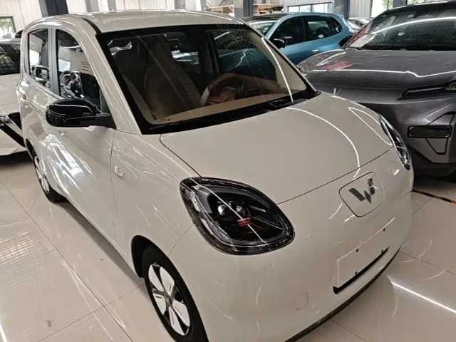 Wuling Hongguang Mini EV — Фото автомобиля 3