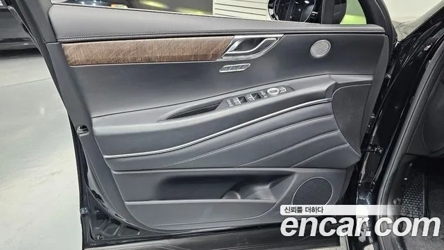 Genesis GV80 — Фото автомобиля 13