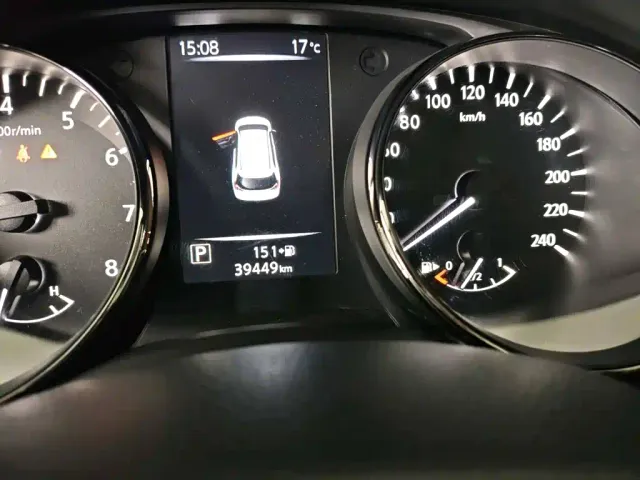 Nissan X-Trail — Фото автомобиля 20