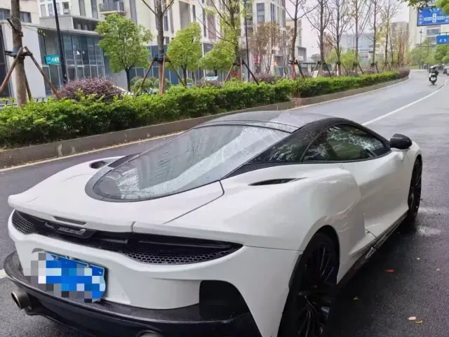 McLaren GT — Фото автомобиля 15