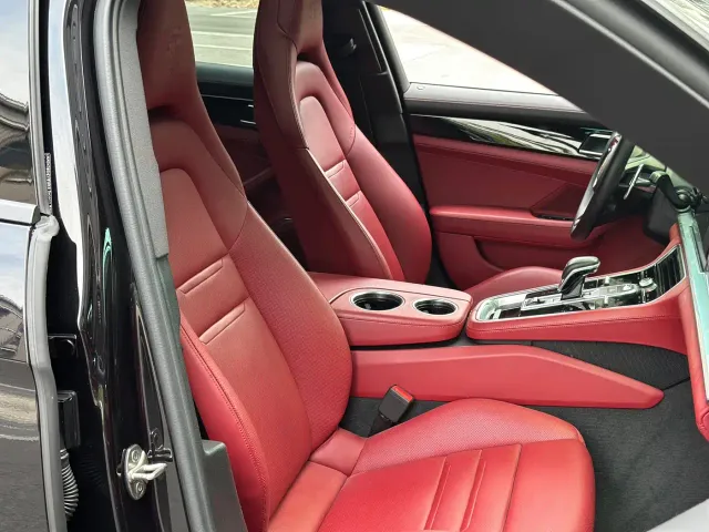 Porsche Panamera — Фото автомобиля 7