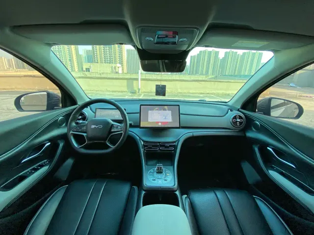 BYD Seal 05 DM-i — Фото автомобиля 11