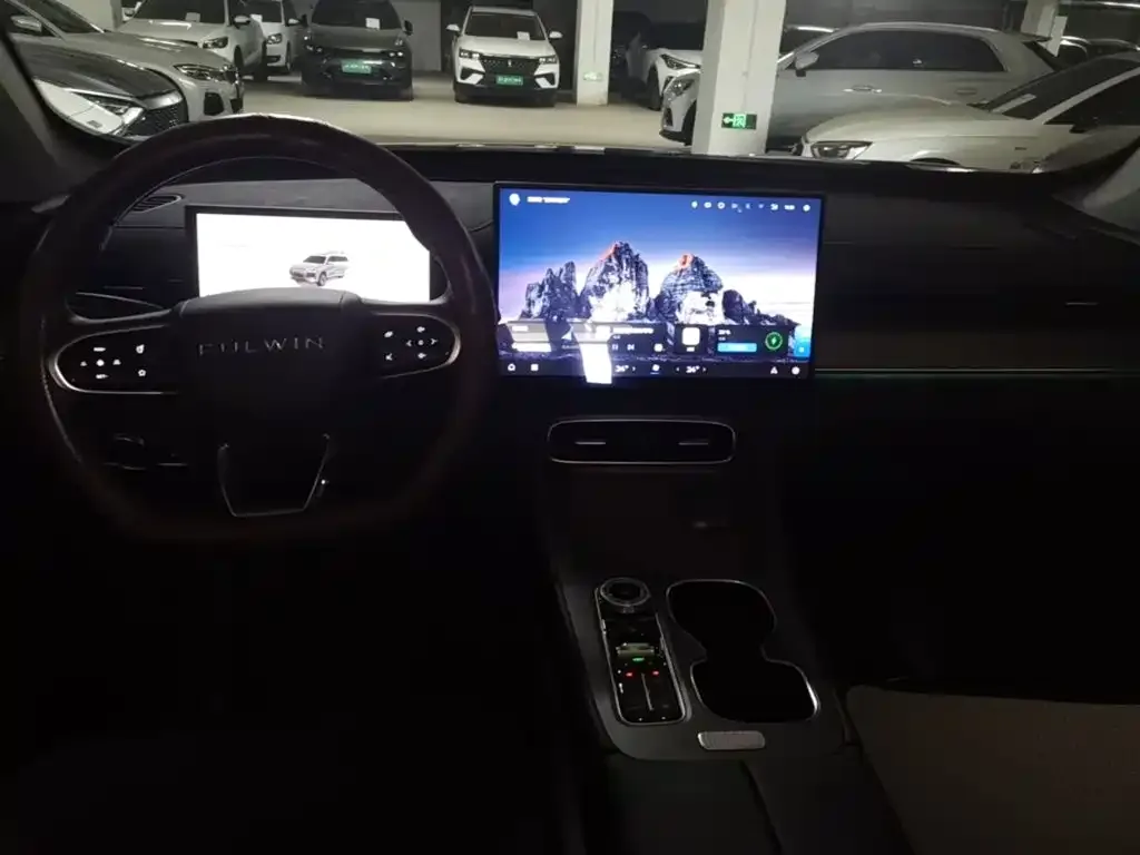 Chery Fengyun Fengyun T8 2025 Model 1.5T 130km Luxury 5-Seater — Фото автомобиля 6