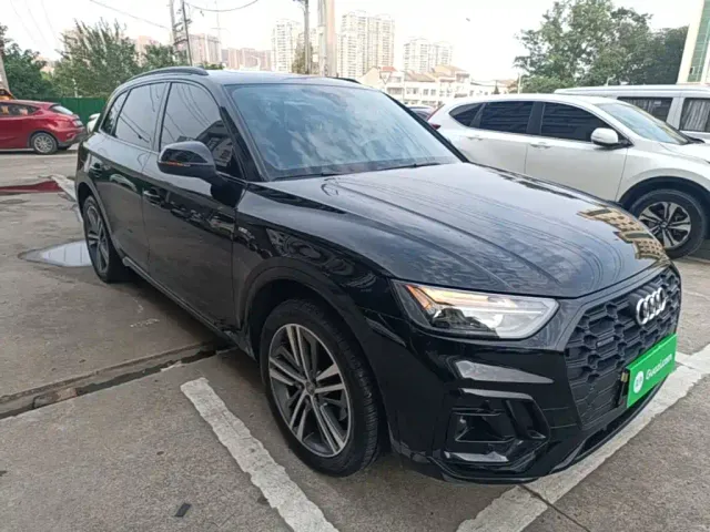 Audi Q5L — Фото автомобиля 3