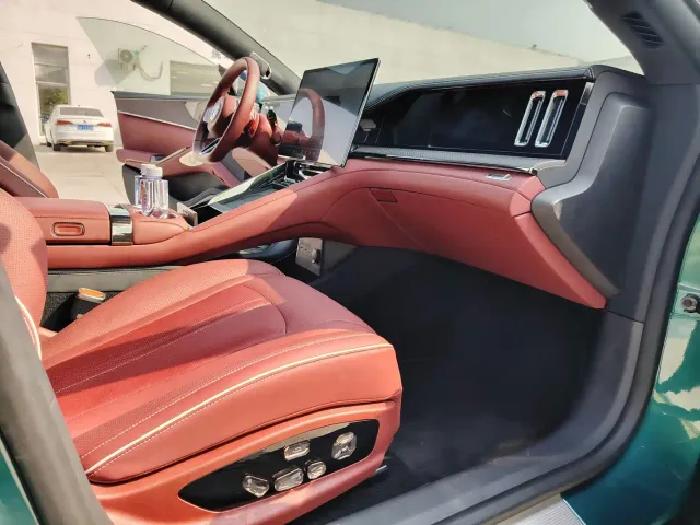Denza Z9GT — Фото автомобиля 5