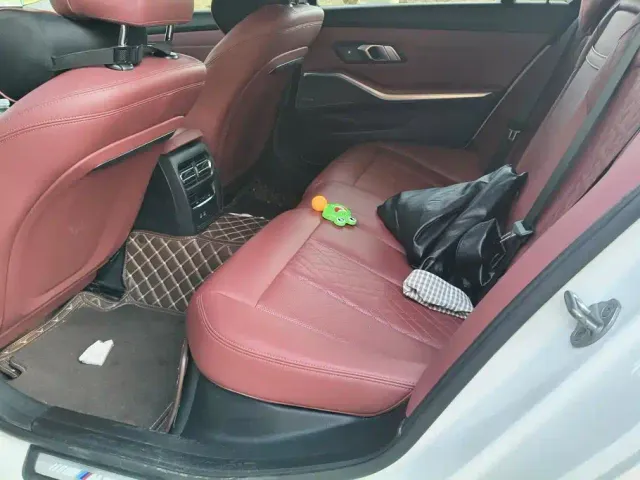 BMW 3 Series — Фото автомобиля 11