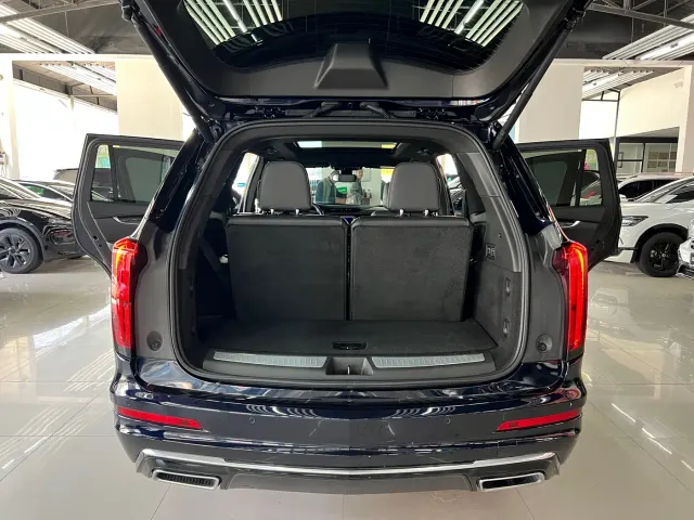 Cadillac XT6 — Фото автомобиля 21