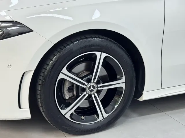Mercedes-Benz A-Class — Фото автомобиля 11