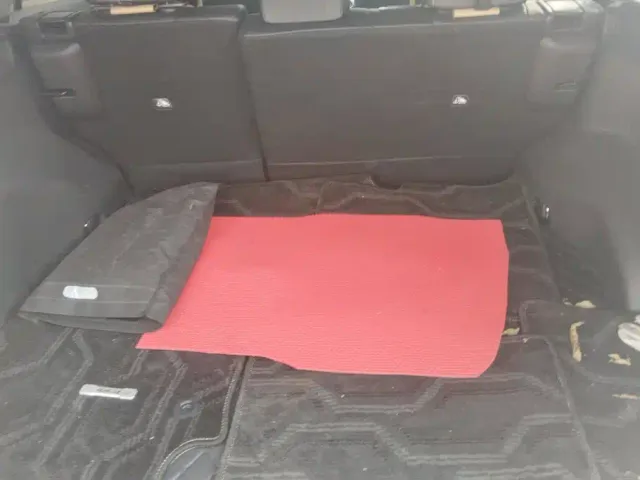 Toyota RAV4 — Фото автомобиля 4