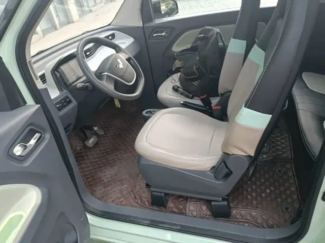 Wuling Hongguang Mini EV — Фото автомобиля 14