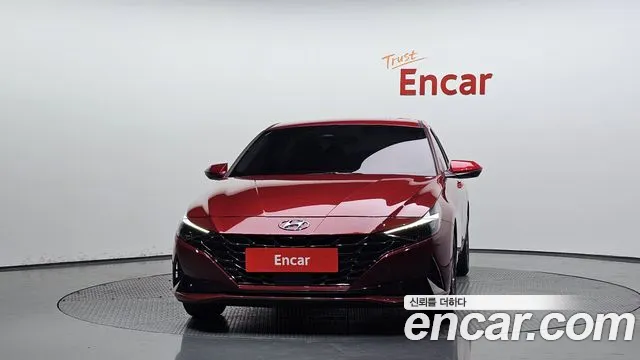 Hyundai AVANTE Avante (CN7) — Фото автомобиля 3