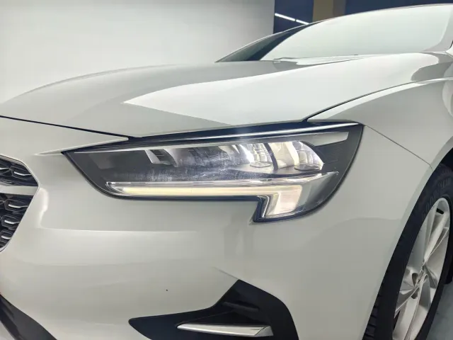 Buick Regal — Фото автомобиля 9