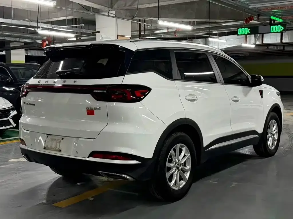 Chery Tiggo 7 PLUS 2022 Model 1.5T CVT Luxury+ — Фото автомобиля 5