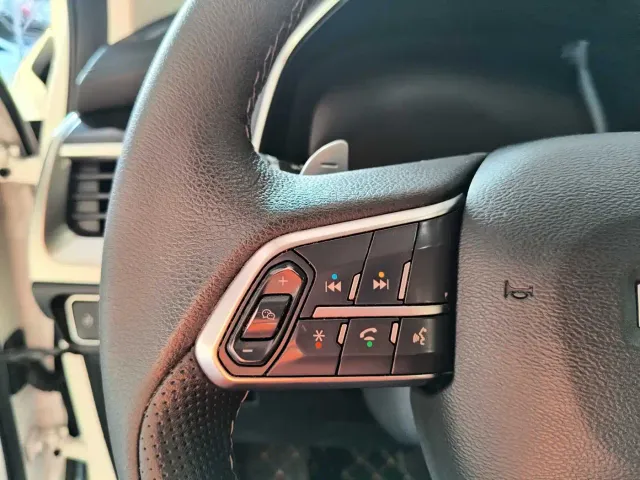 Haval H6 — Фото автомобиля 25