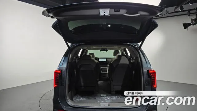 Kia Carnival 4th Gen — Фото автомобиля 25