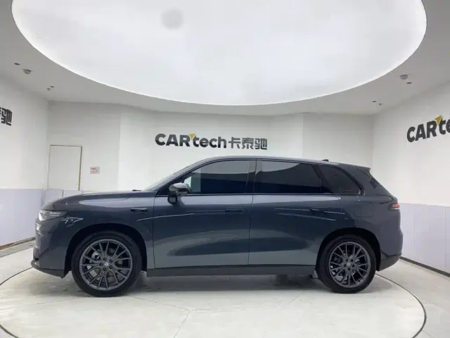 Leapmotor C10 — Фото автомобиля 8