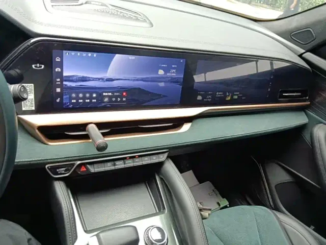 Geely Xingyue L — Фото автомобиля 12