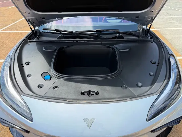 Hozon Neta GT — Фото автомобиля 16