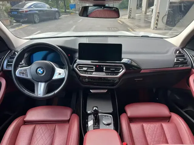 BMW BMW X3 2023 xDrive25i M Sport Package — Фото автомобиля 6