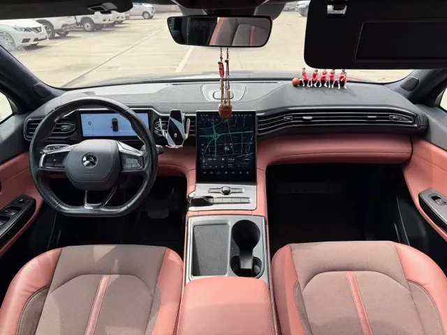 Nio EC6 — Фото автомобиля 8