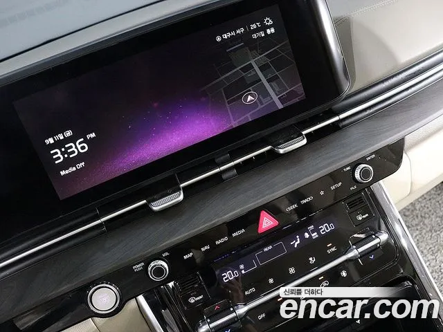 Kia Carnival Generation 4 — Фото автомобиля 7