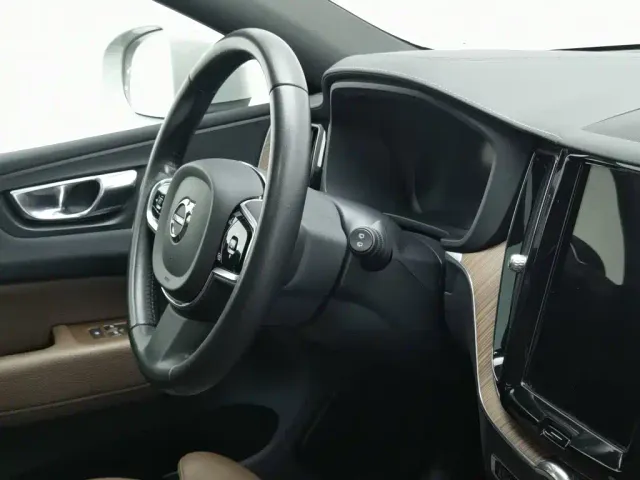 Volvo Volvo XC60 2022 B5 AWD Inscription — Фото автомобиля 22