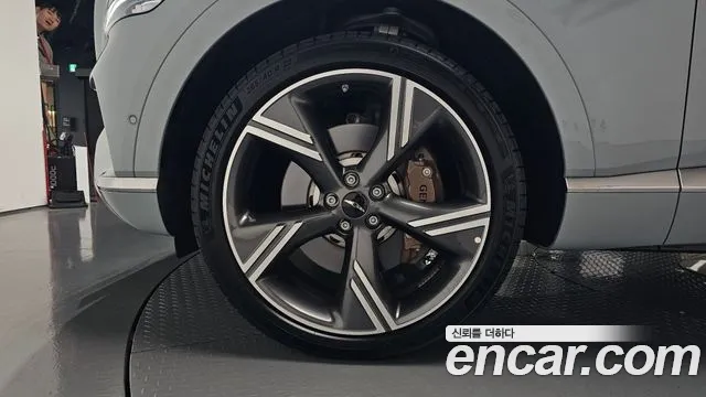 Genesis GV80 — Фото автомобиля 4